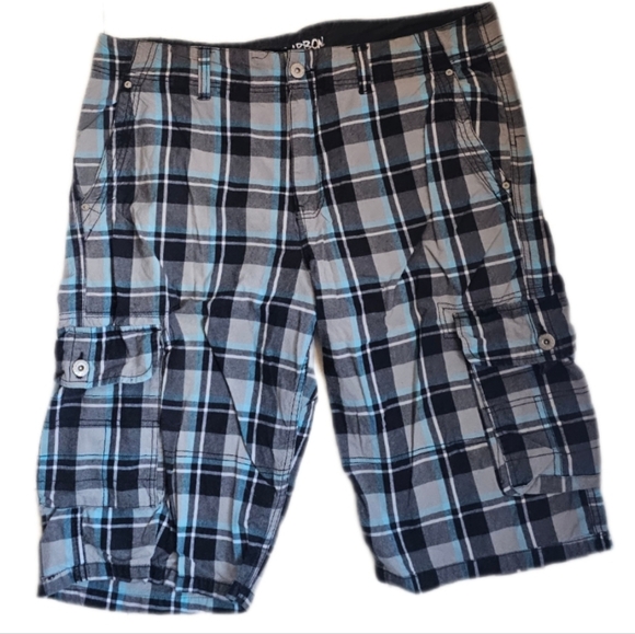 Men's Cargo Short - Picture 1 of 3